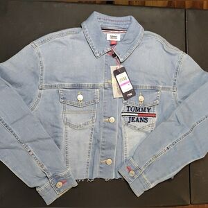 TOMMY JEANS FRAYED-HEM LOGO-POCKET TRUCKER JEAN JACKET WOMEN'S SZ XXS